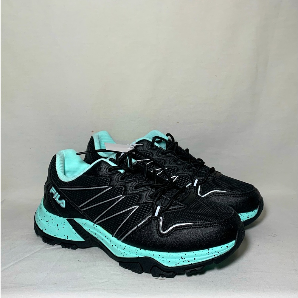 Womens Fila Sneaker
